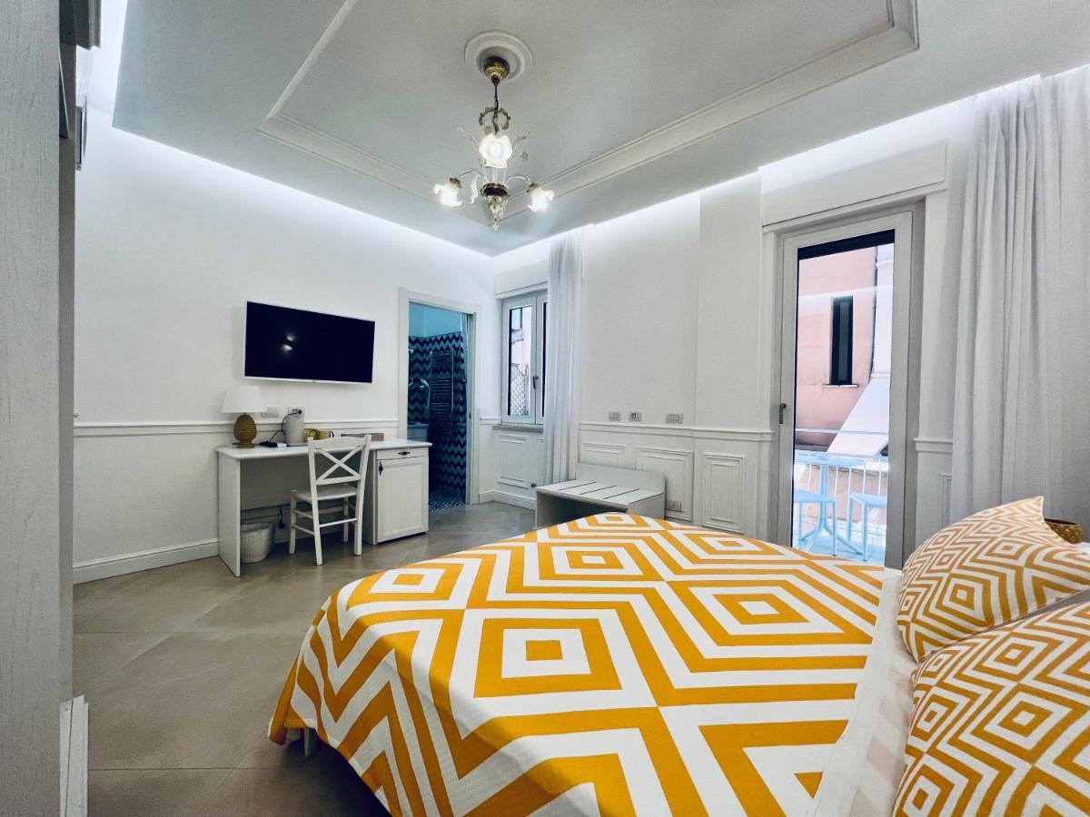 Palazzo Mauro Sorrento Luxury Rooms المظهر الخارجي الصورة