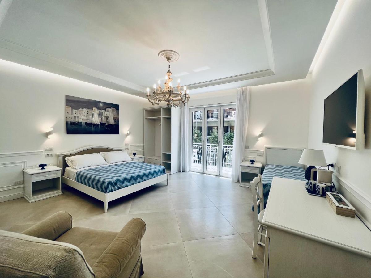 Palazzo Mauro Sorrento Luxury Rooms المظهر الخارجي الصورة
